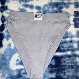 NEVER WORN Aeire underwear
